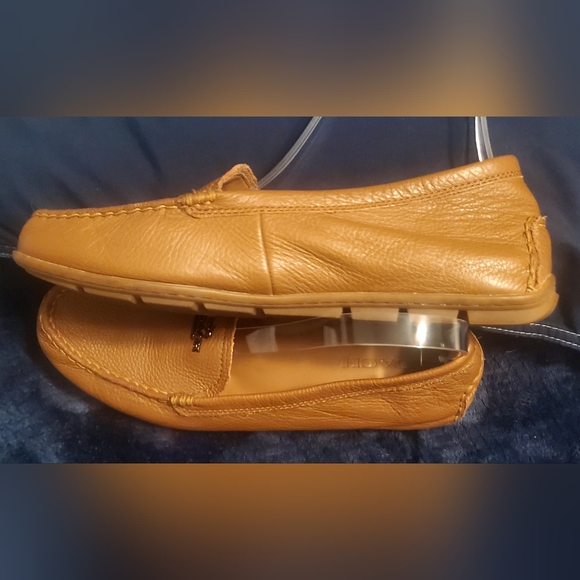 💖EUC💖 Coach Mary Lock Up Leather Loafers, Caramel Brown Women’s Size 9.5 - Picture 12 of 14